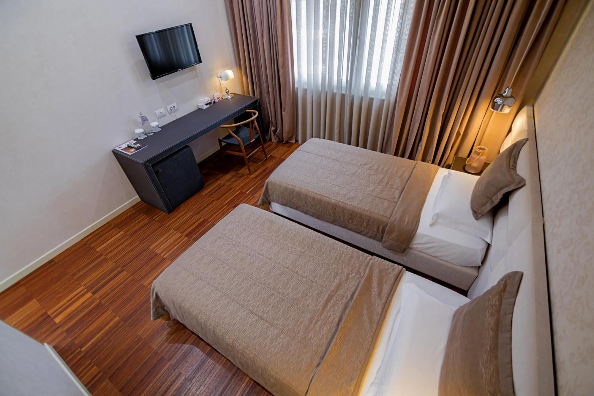 La Bohème Hotel 4*